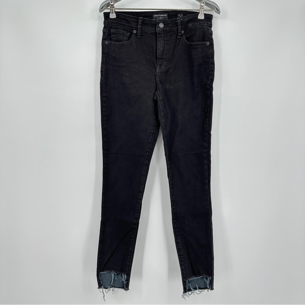 Lucky Brand Black Ava Super Skinny Denim Eaw Hem size 6 Women’s